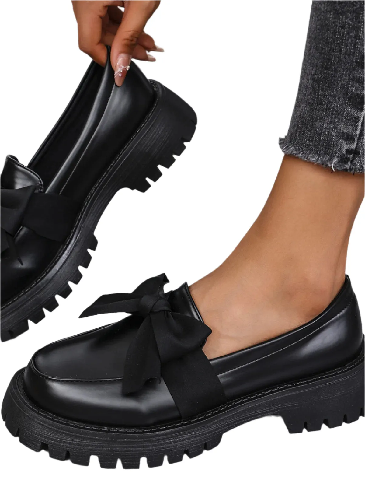 Bow PU Leather Round Toe Loafers