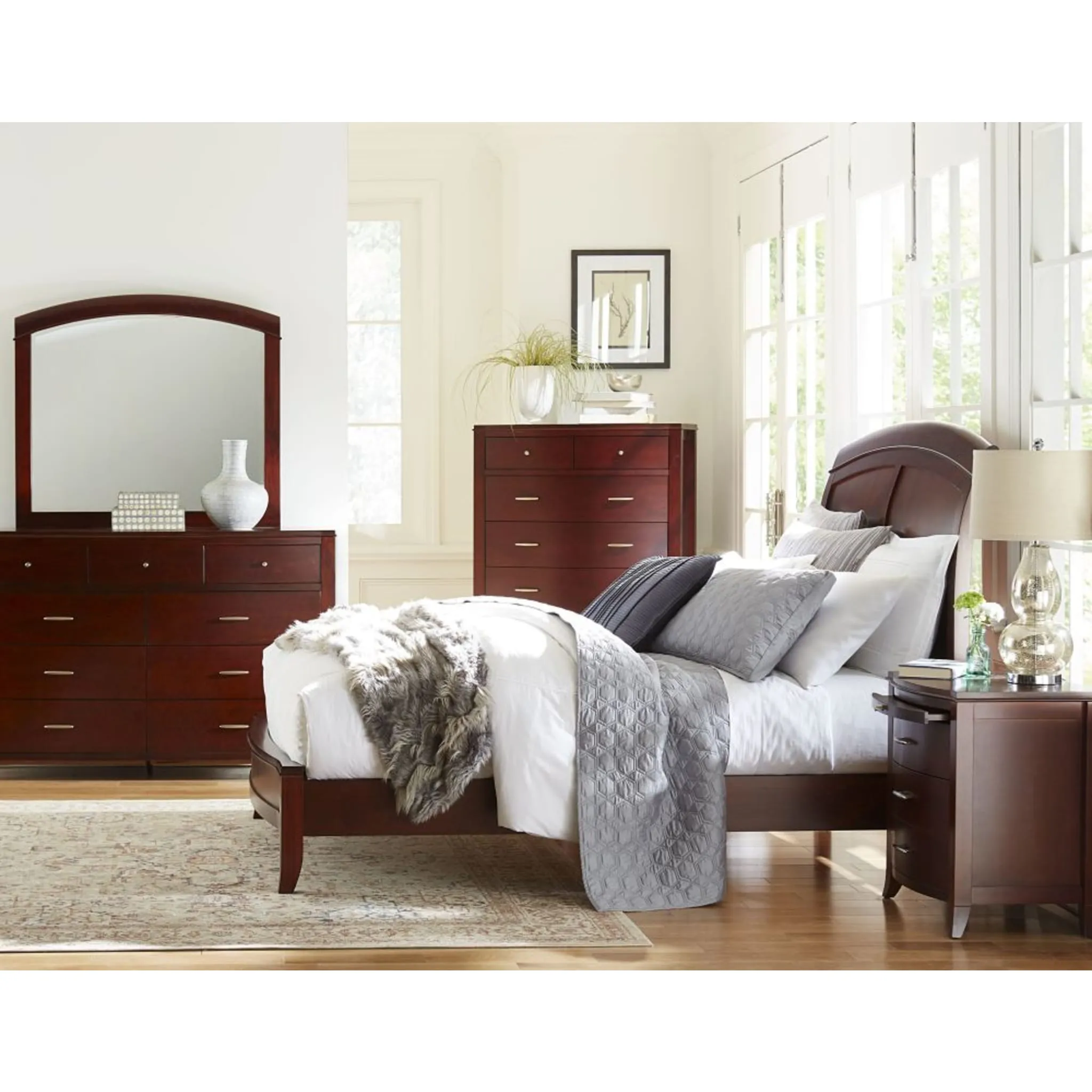 Brighton Wood Sleigh Bed in Cinnamon