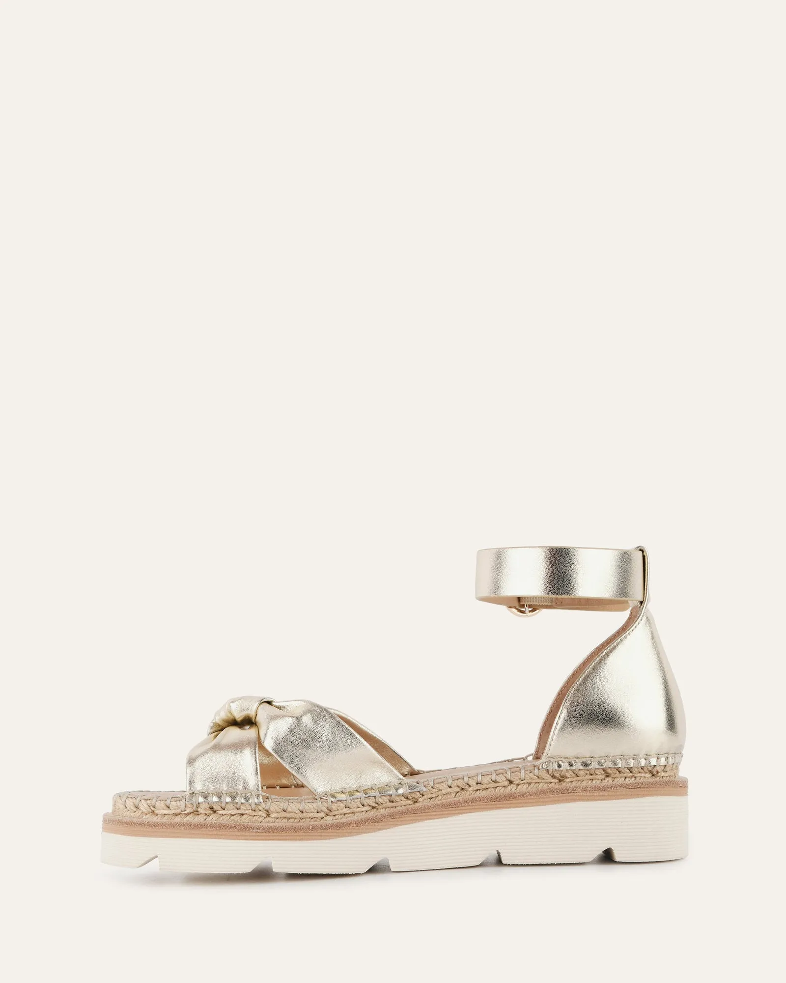 IRIS FLAT SANDAL LIGHT GOLD LEATHER