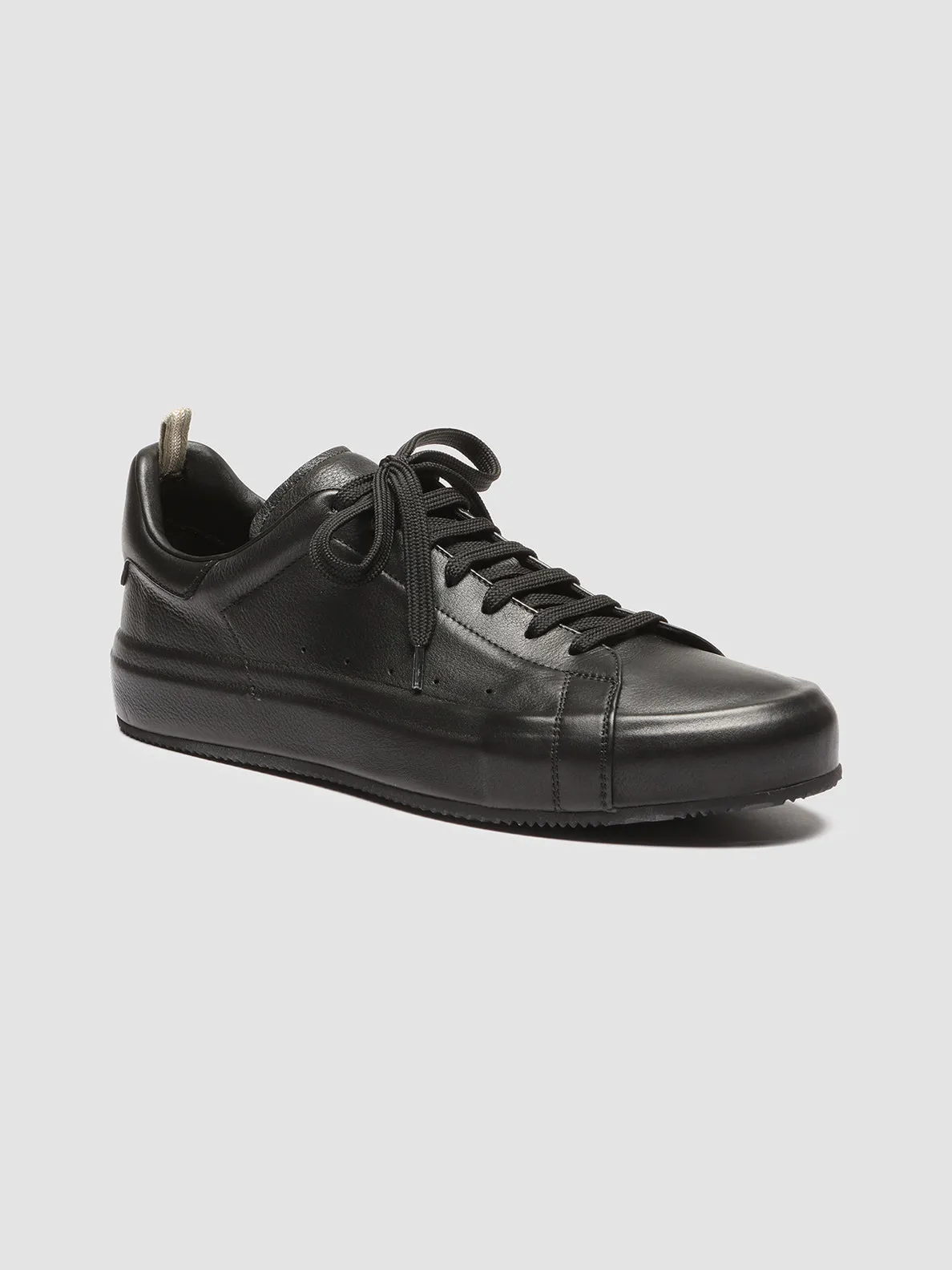 PRIMARY 001 - Black Leather Sneakers