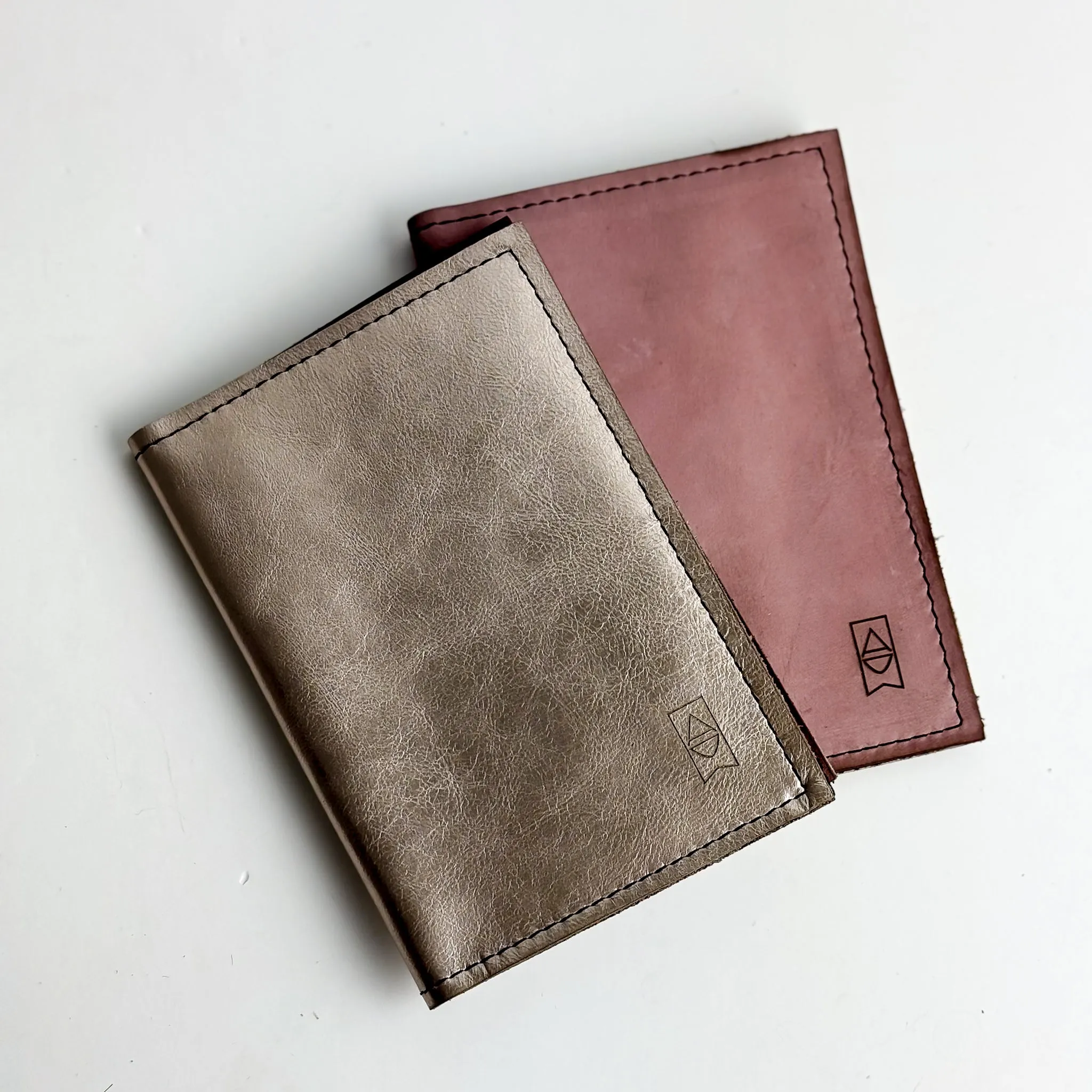 Urban Edge Collection | Capsule Wallet | Champagne Steel